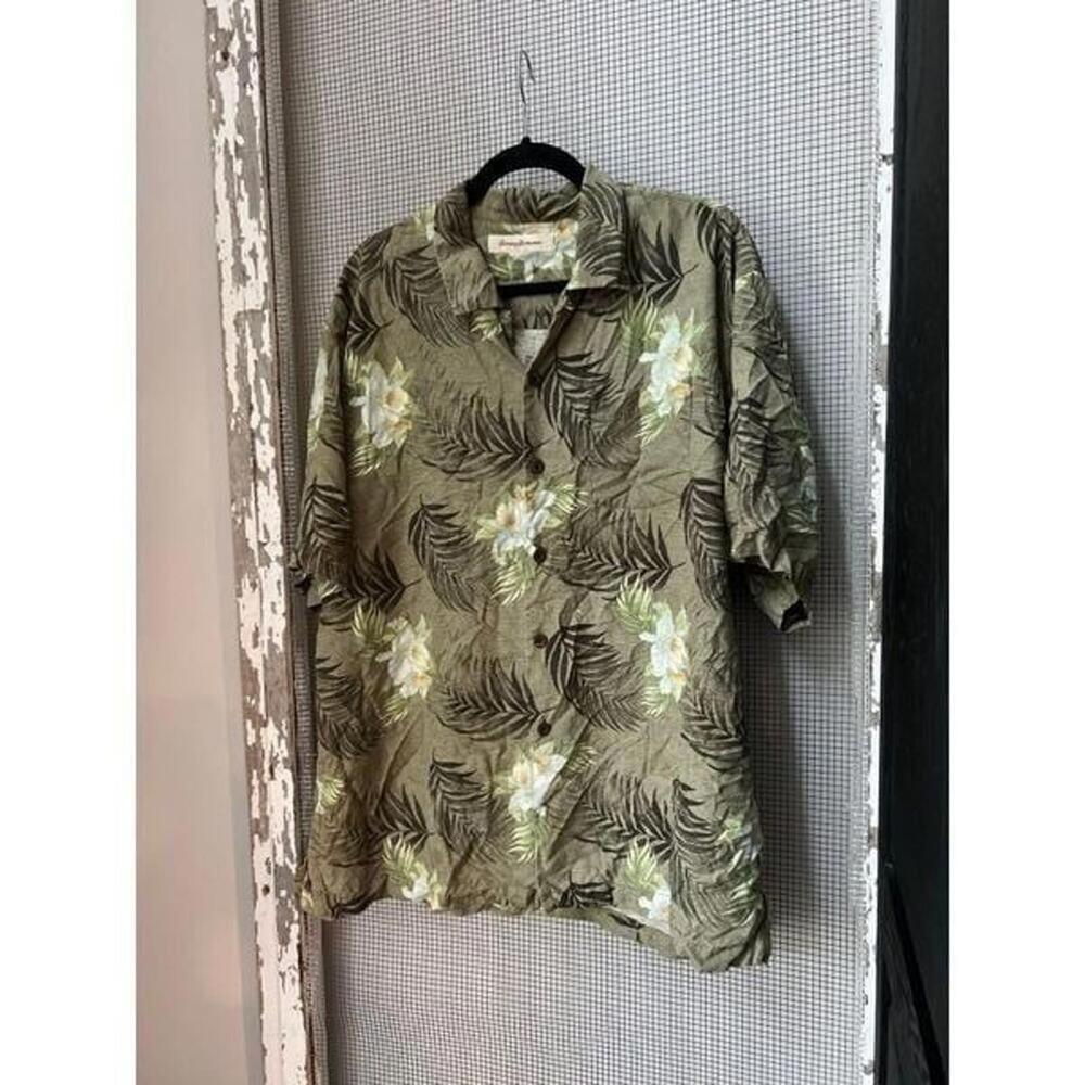 tommy bahama mens shirt 100% silk floral button up size Large‎